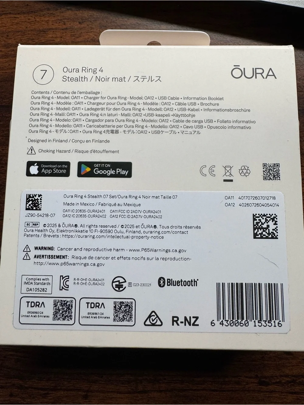 Oura Ring 4 Smart Health Ring - Black